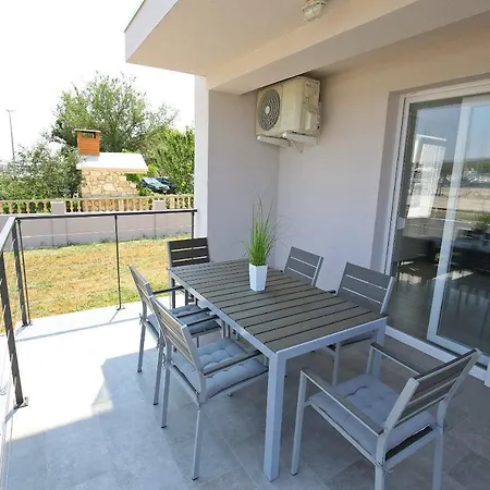 Navi Appartement *